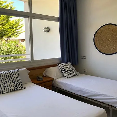 Flats Friends Tropicana 3*